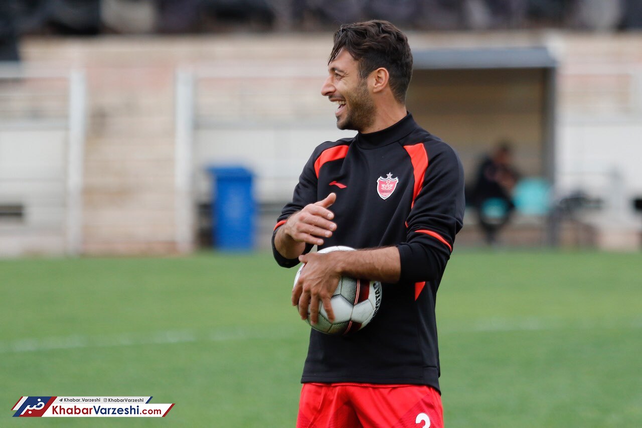 خلیل‌زاده: بی‌صبرانه منتظر انتخاب سرمربی تیم ملی هستم