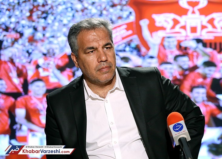 عرب: برانکو قرارداد دارد و قرار نیست برود