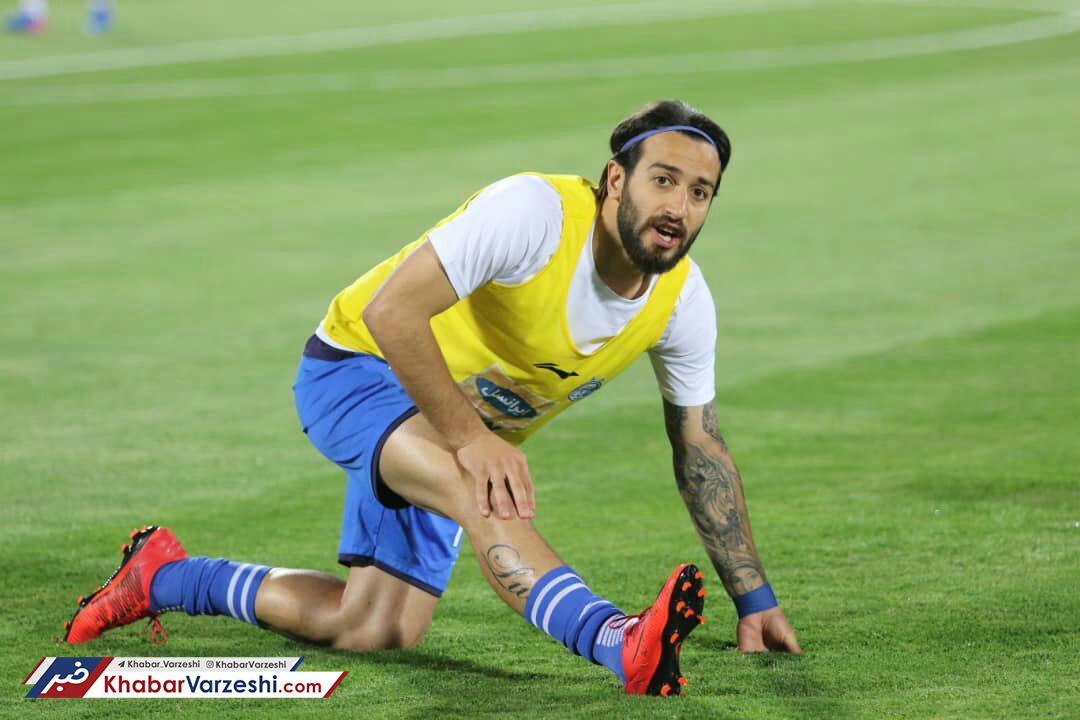 باقری: می‌خواهم در استقلال بمانم