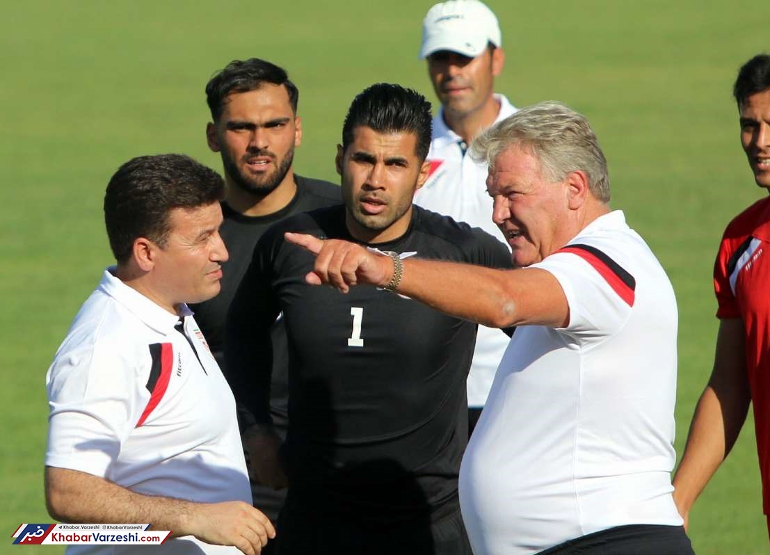 گران‌ترین مربی لیگ هجدهم چه کسی بود؟