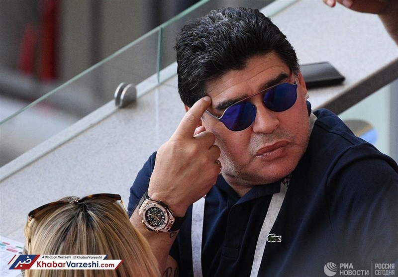 مارادونا در فرودگاه بازداشت شد