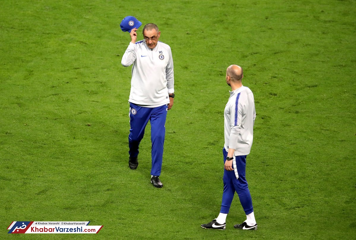 عکس| چه کسی آقای مربی را عصبانی کرد؟