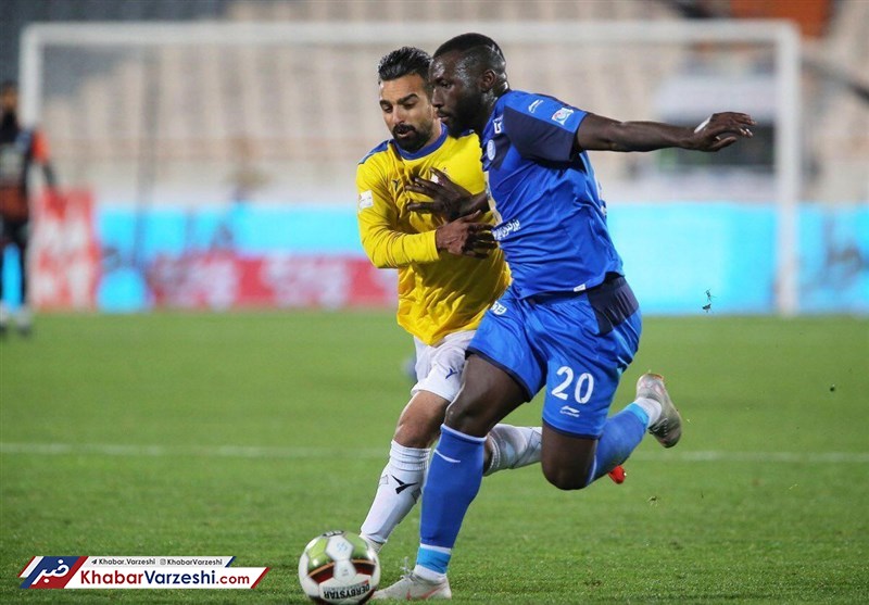 مهاجم خارجی استقلال رسماً جدا شد