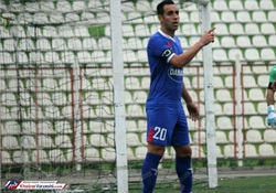 کاپیتان داماش: مقابل پرسپولیس دست‌وپا بسته نیستیم