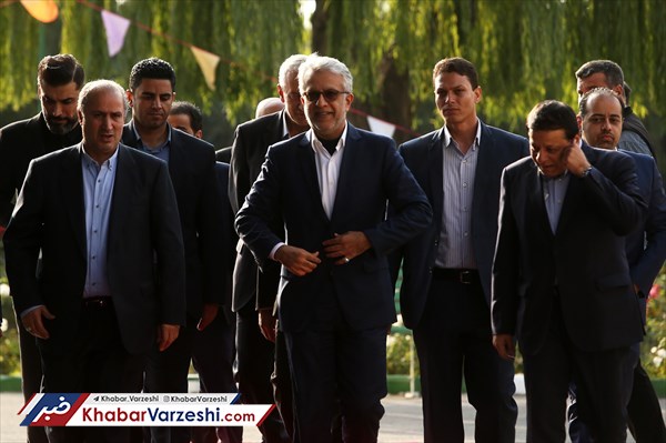 اگر جرات دارید، فوتبال ایران را به فساد متهم کنید!