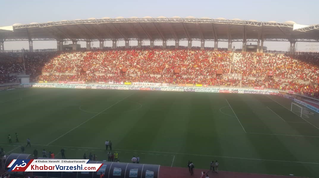تصاویر| حواشی بازی داماش - پرسپولیس؛ ورزشگاه پُر شد