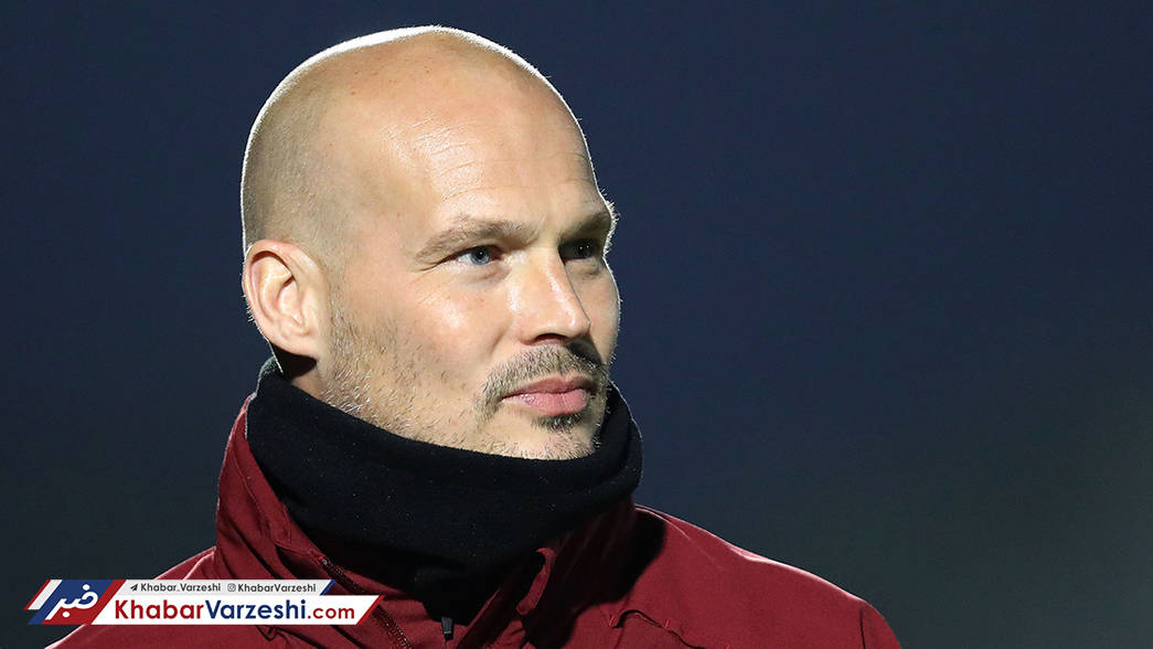 ستاره سابق آرسنال کمکِ اِمری شد