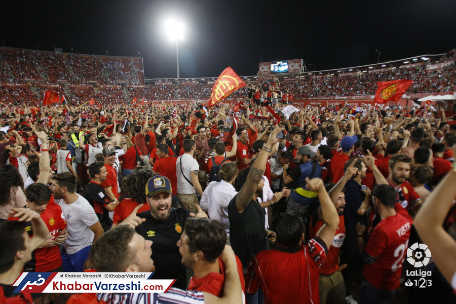 تصاویر| صعود دوباره به لالیگا، از بیخ گوش بارسلونا