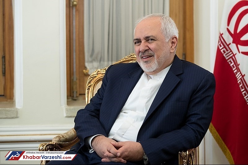 استقلال «ظریف» را به کمک طلبید