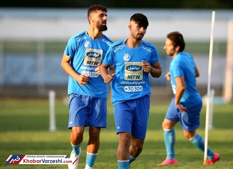 آذری: زمان شفر نمی‌گذاشتند بازی کنم