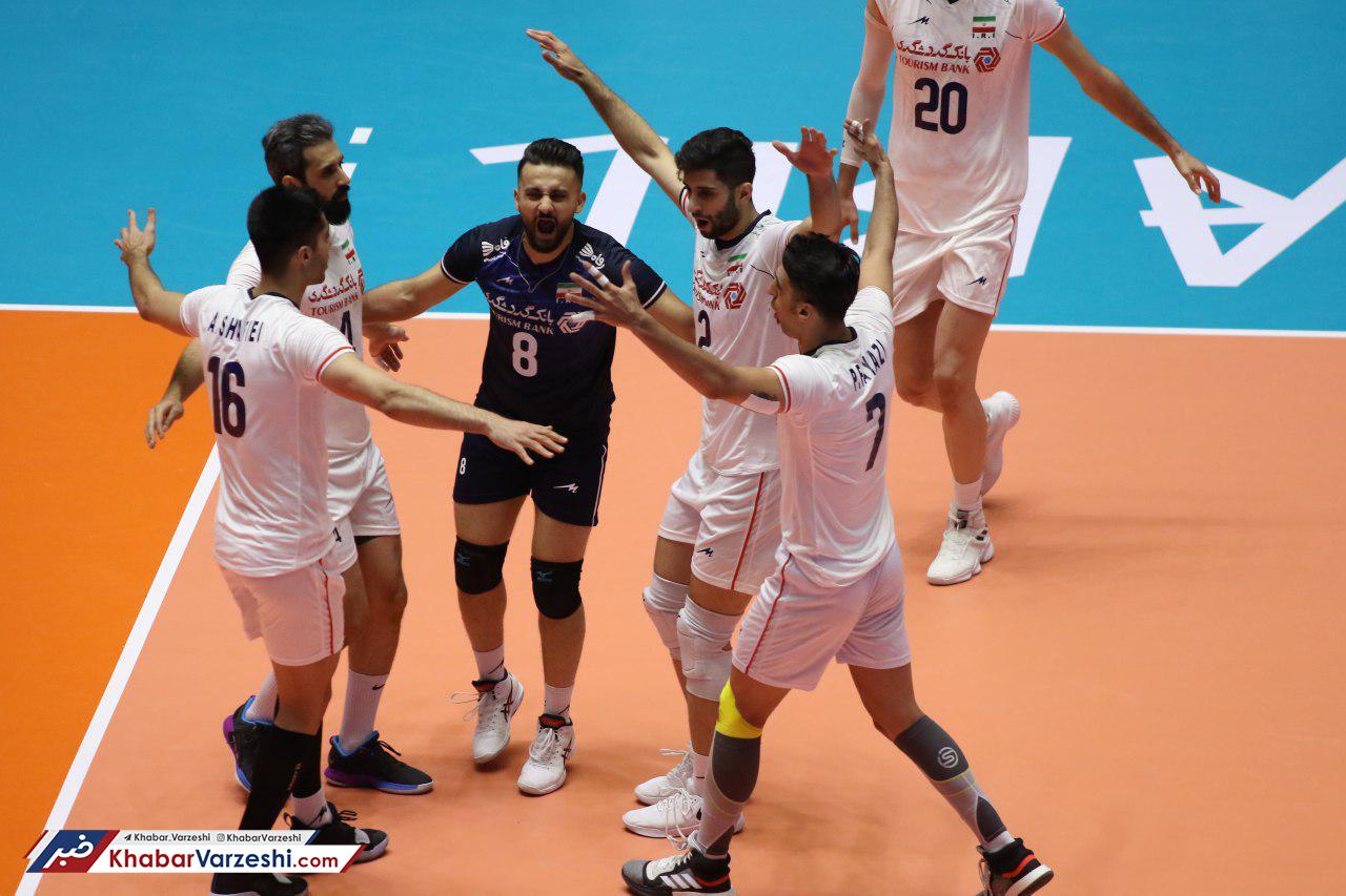 سرمقاله| پشت سر تیم والیبالیم