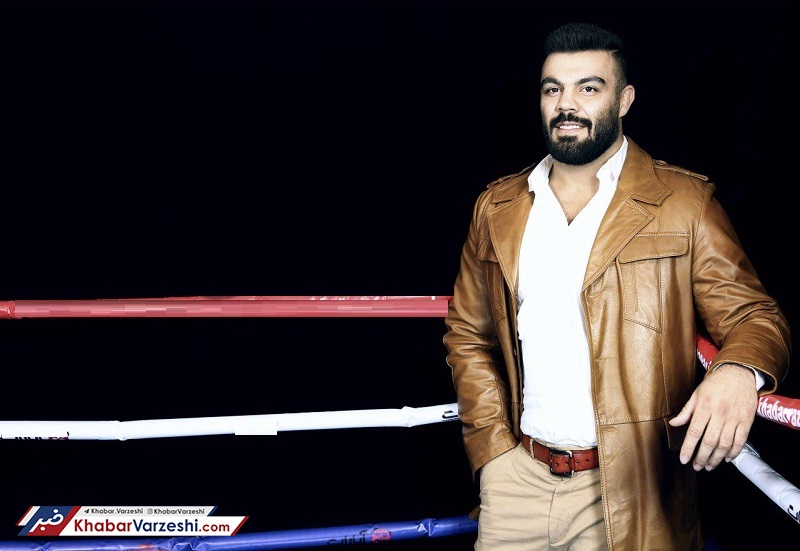 علی اکبری: فوتبال یک ورزش شیک است