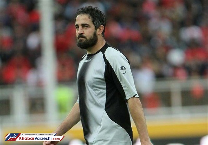 محسن سیدی در نزدیکی پرسپولیس!