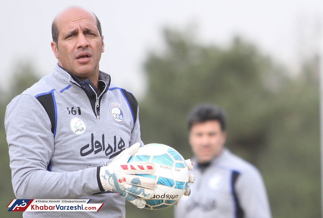 از کجا معلوم حسینی بازی اول مصدوم نشود؟