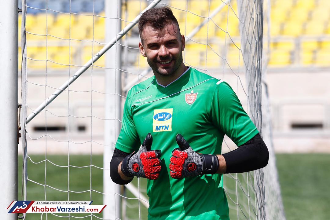 کالدرون آخرین کروات پرسپولیس را کنار گذاشت