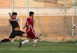 ویسی مچ عنایتی را خواباند