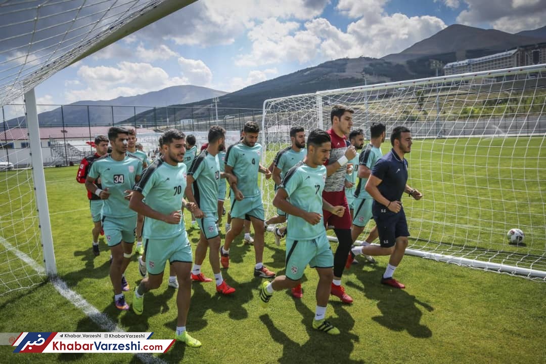 عکس| تنیس فوتبال تراکتوری‌ها در ترکیه