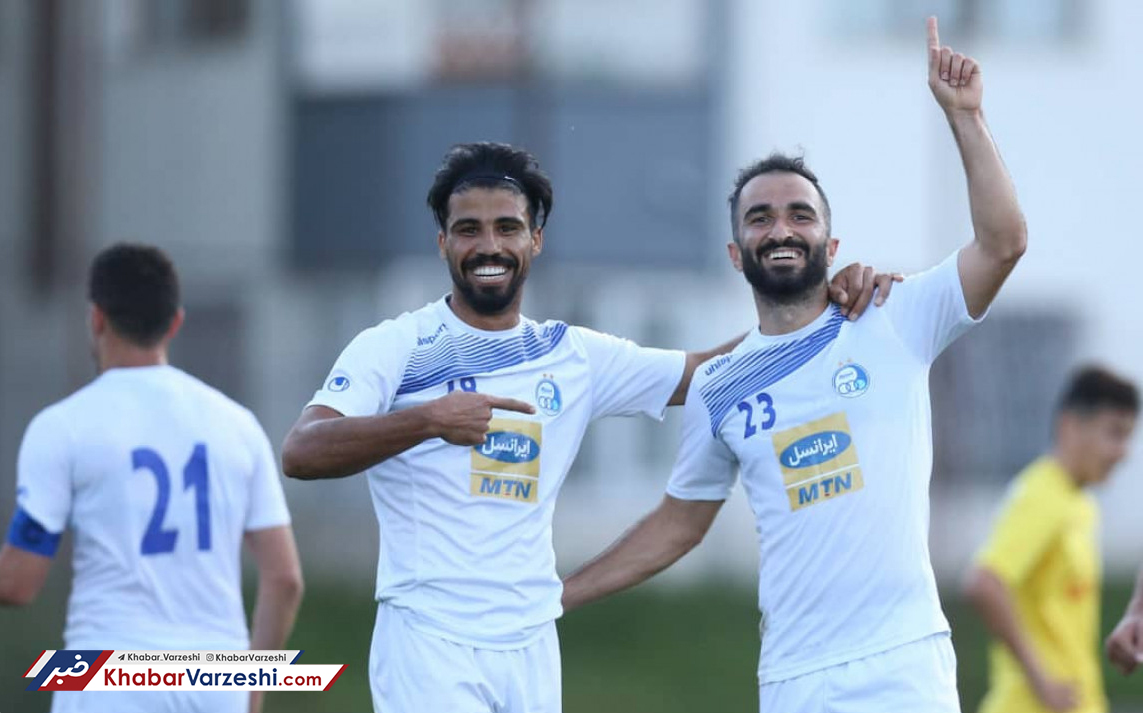 دشتی: استقلال را در مسابقات ببینید نه در حرف!