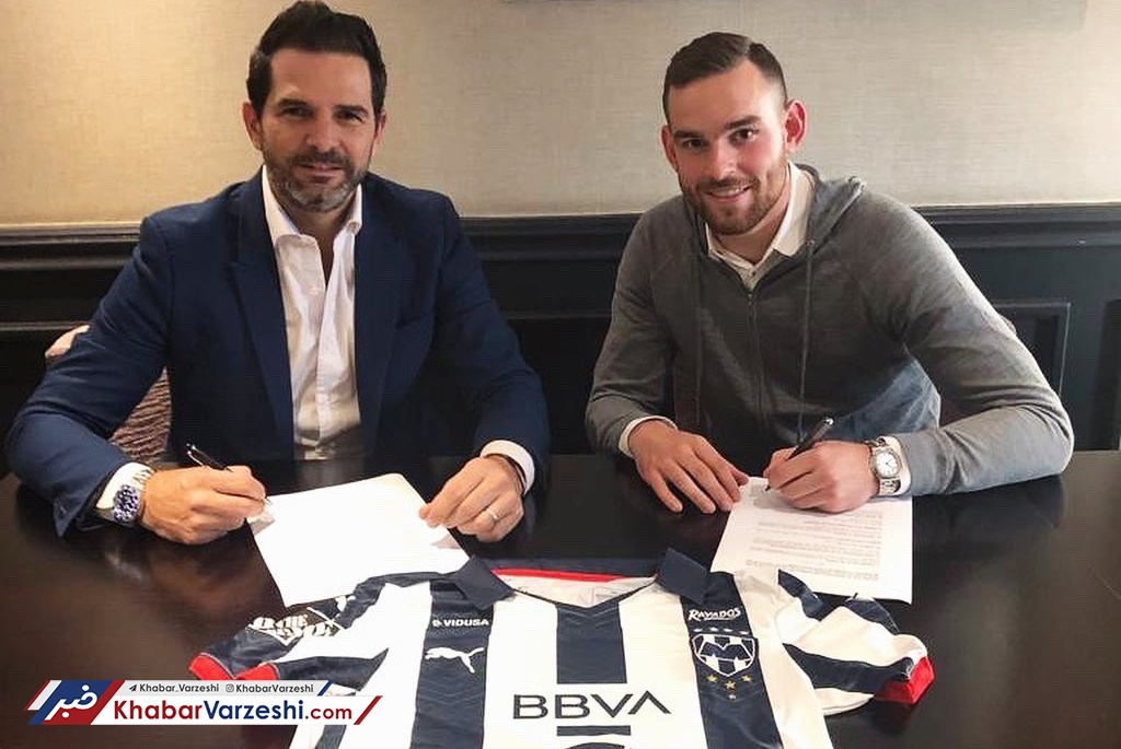 مهاجم تاتنهام به مکزیک رفت