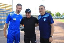 عکس| برخورد گرم استراماچونی و کاظمی