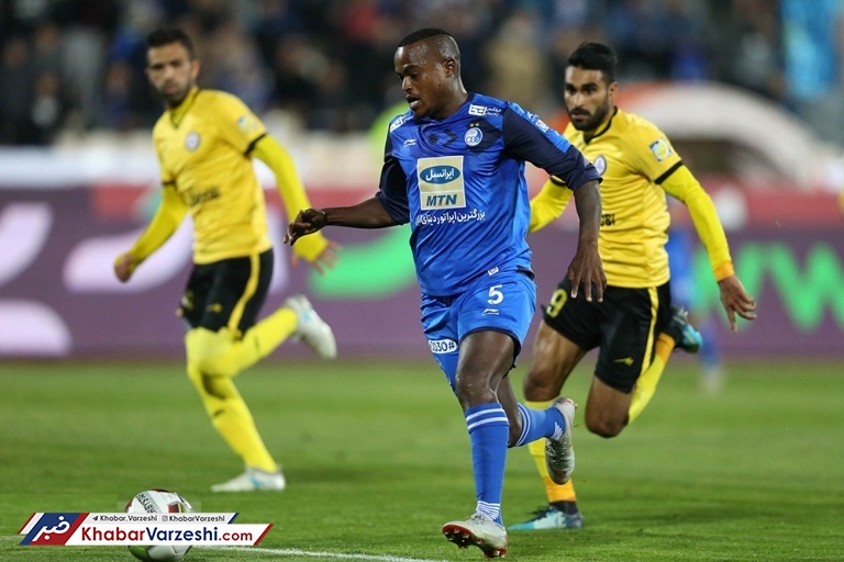 تلاش استقلال برای یافتن سرنخ «نامه مرموز»