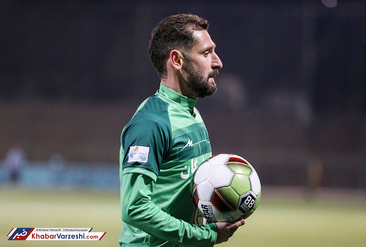 خلعتبری‌: ذوب‌آهن شانس قهرمانی لیگ برتر است!