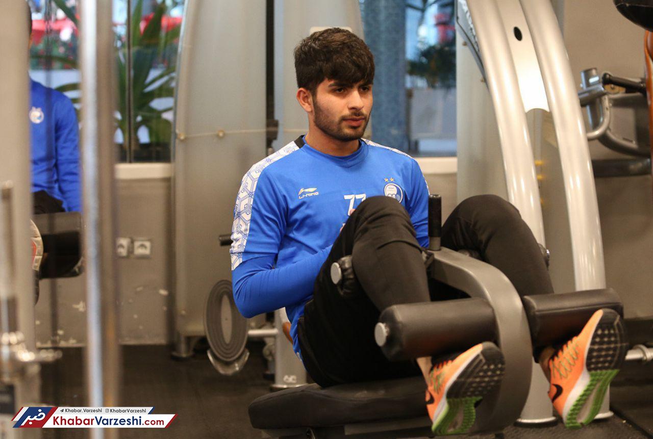 آذری، راضی به بازی در تیم امید استقلال