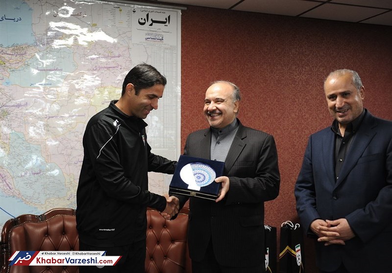 هاشمیان: ویلموتس واقعا مربی بزرگی است