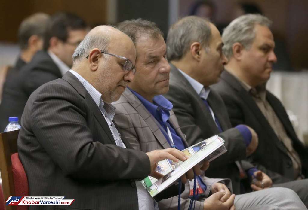 در مورد انتخابات هیئت فوتبال فقط تاج تصمیم می‌گیرد