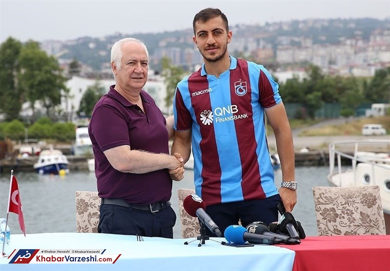 تمدید قرارداد لژیونر استقلالی در ماه ژانویه