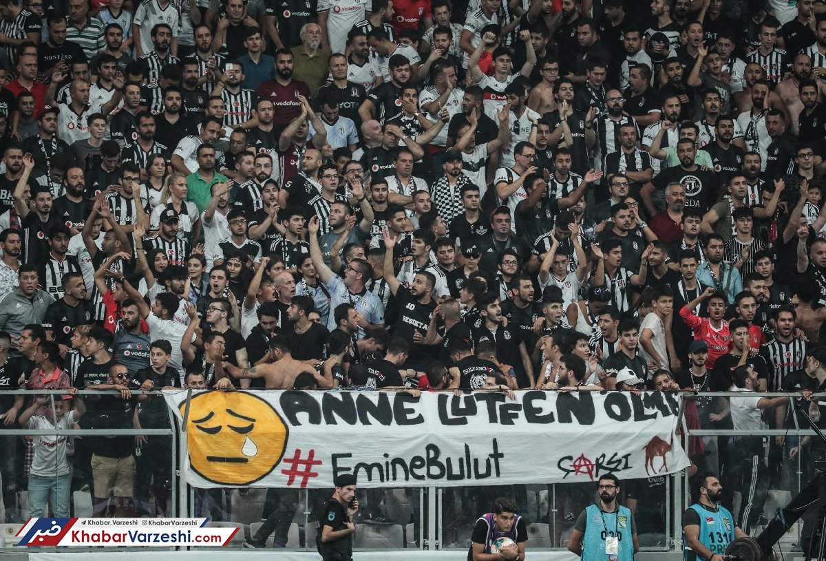 ویدیو| اعتراض خاص روی سکوهای ورزشگاه در دفاع از حقوق زنان