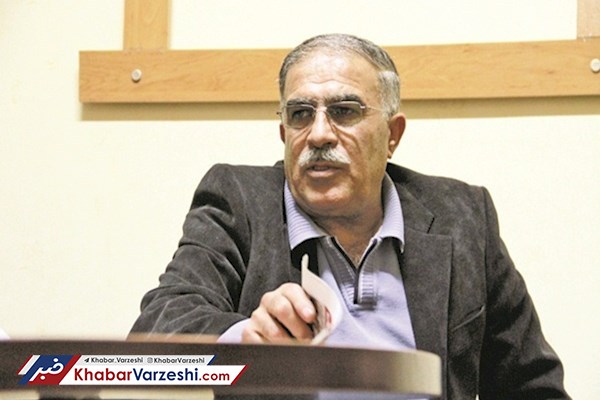 جلوی وزیر ایراد فتحی را به خودش گفتم