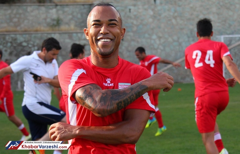 ادینیو: پرسپولیس با ۲ گل استقلال را می‌برد