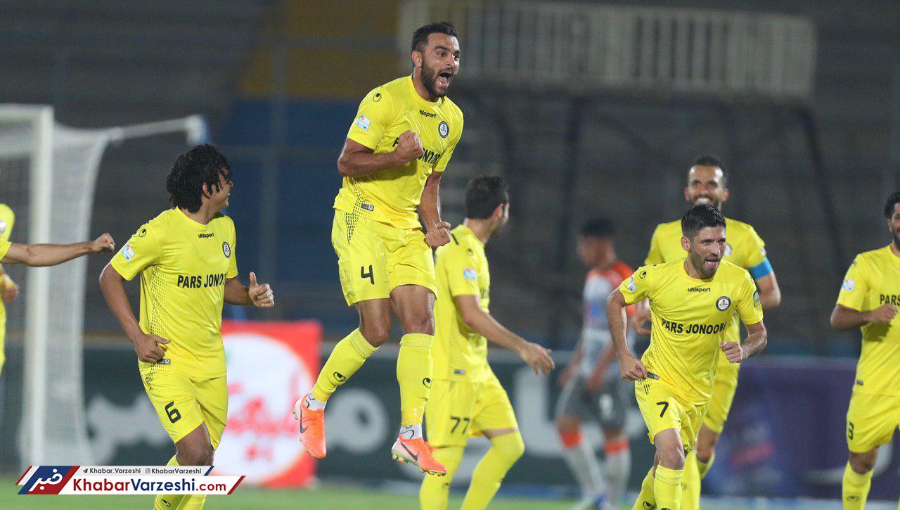 گزارش تصویری| برتری پارس جنوبی جم با درخشش گرامی مقابل سایپا