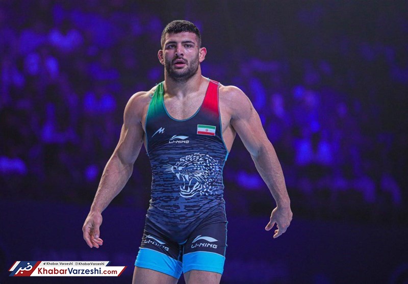 نقره جهانی بر گردن علیرضا کریمی