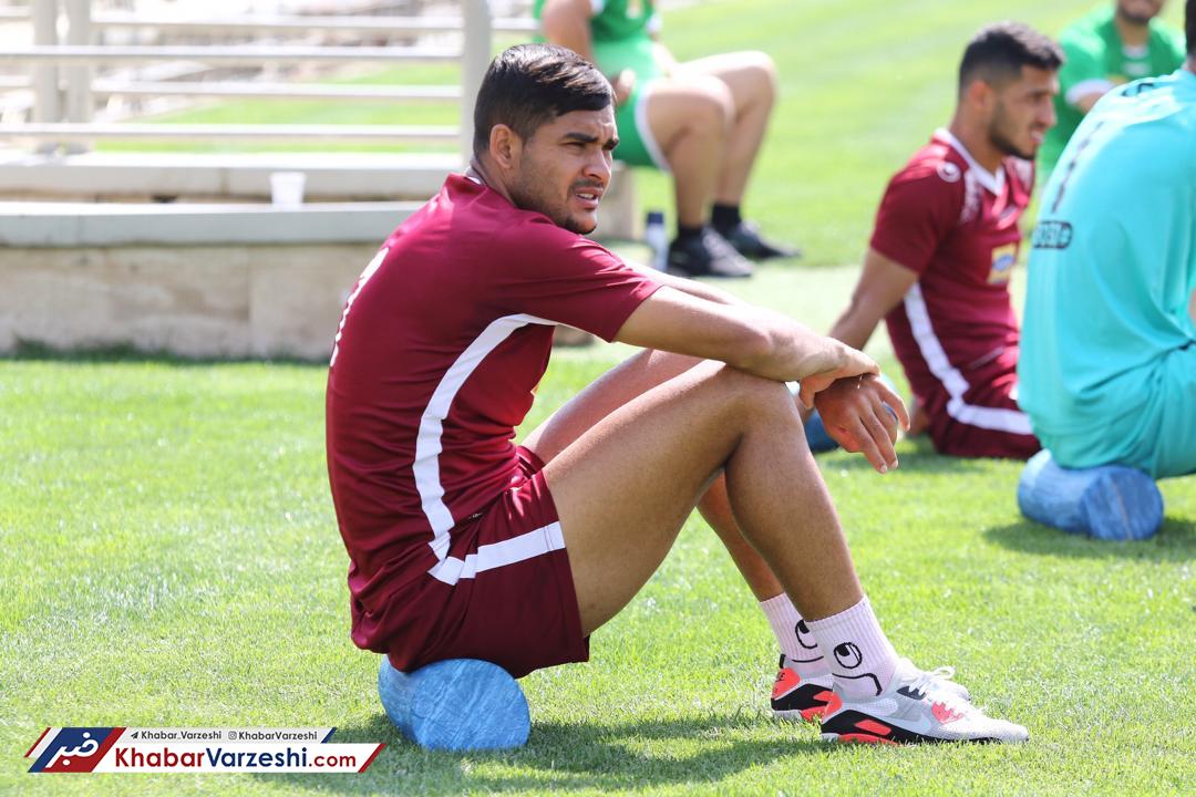 براندائو: من پرنده فروش نیستم!