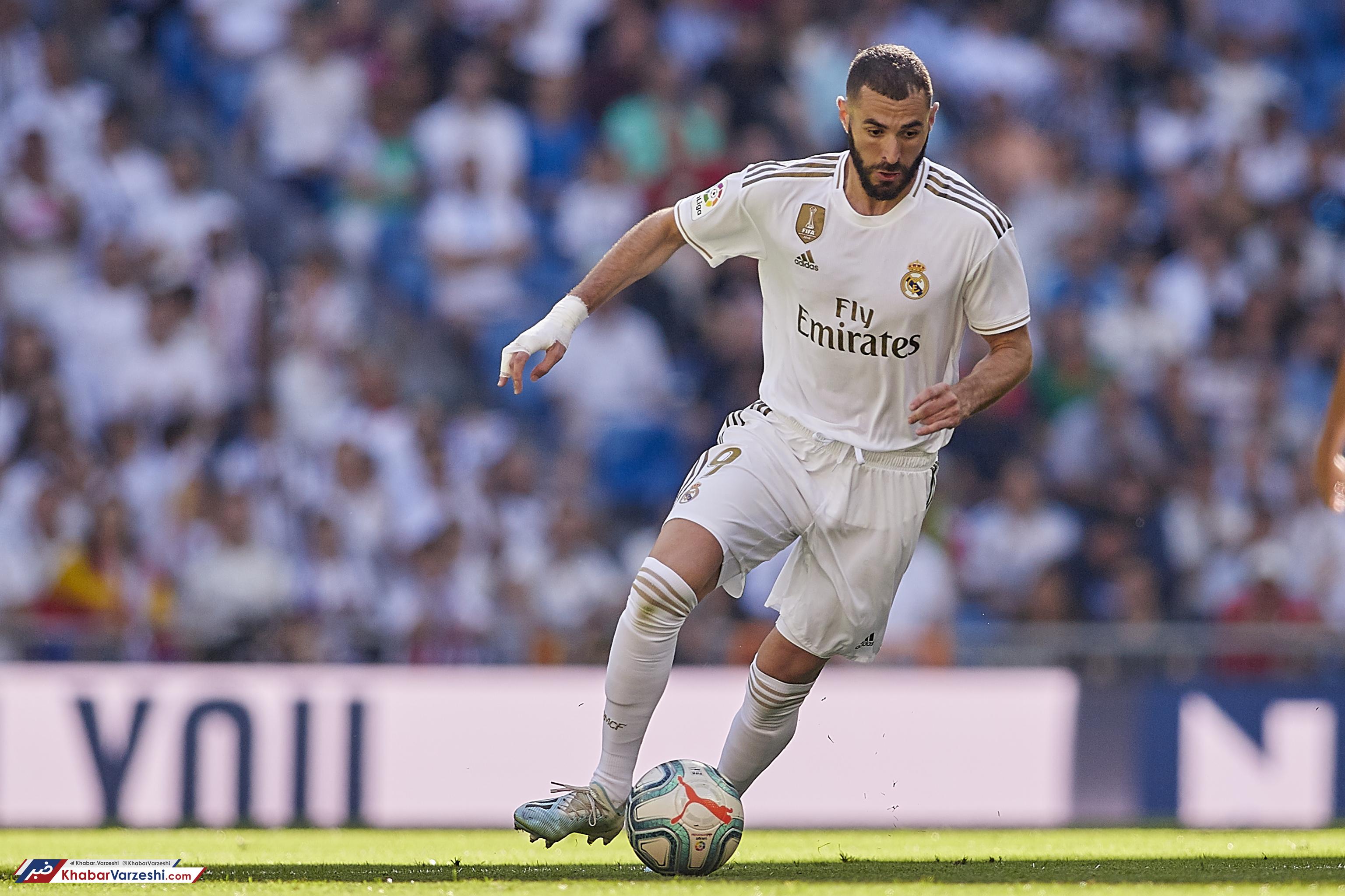 بنزما باز هم با رئال تمدید می‌کند