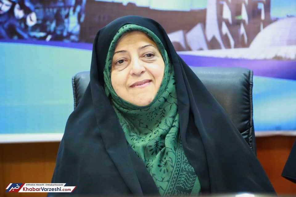 ابتکار: امیدواریم زنان در لیگ برتر هم به استادیوم بیایند