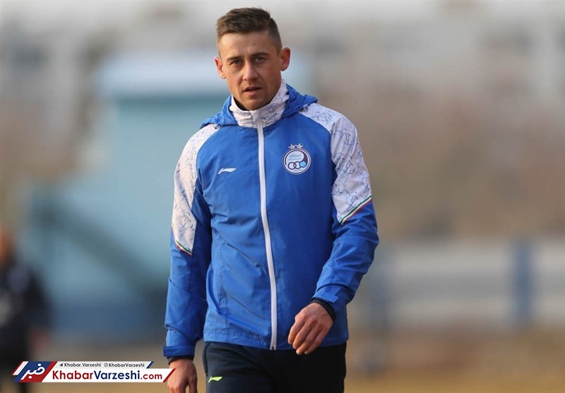 جپاروف: استقلالی‌ها نه پولم را دادند، نه جایزه‌ام را