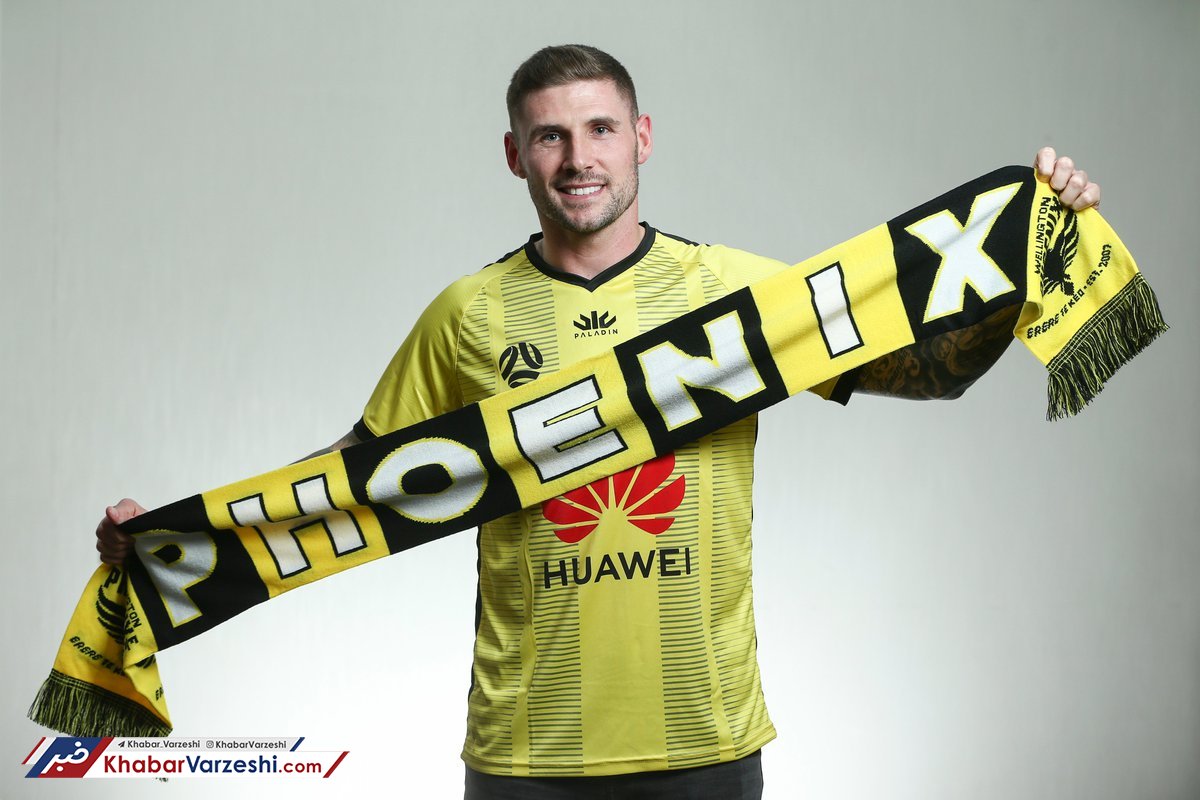 مهاجم مدنظر استقلال به لیگ استرالیا رفت