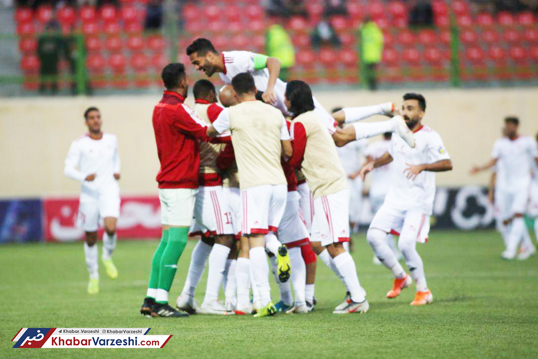 گزارش تصویری| جشنواره گل تراکتور در خانه نساجی