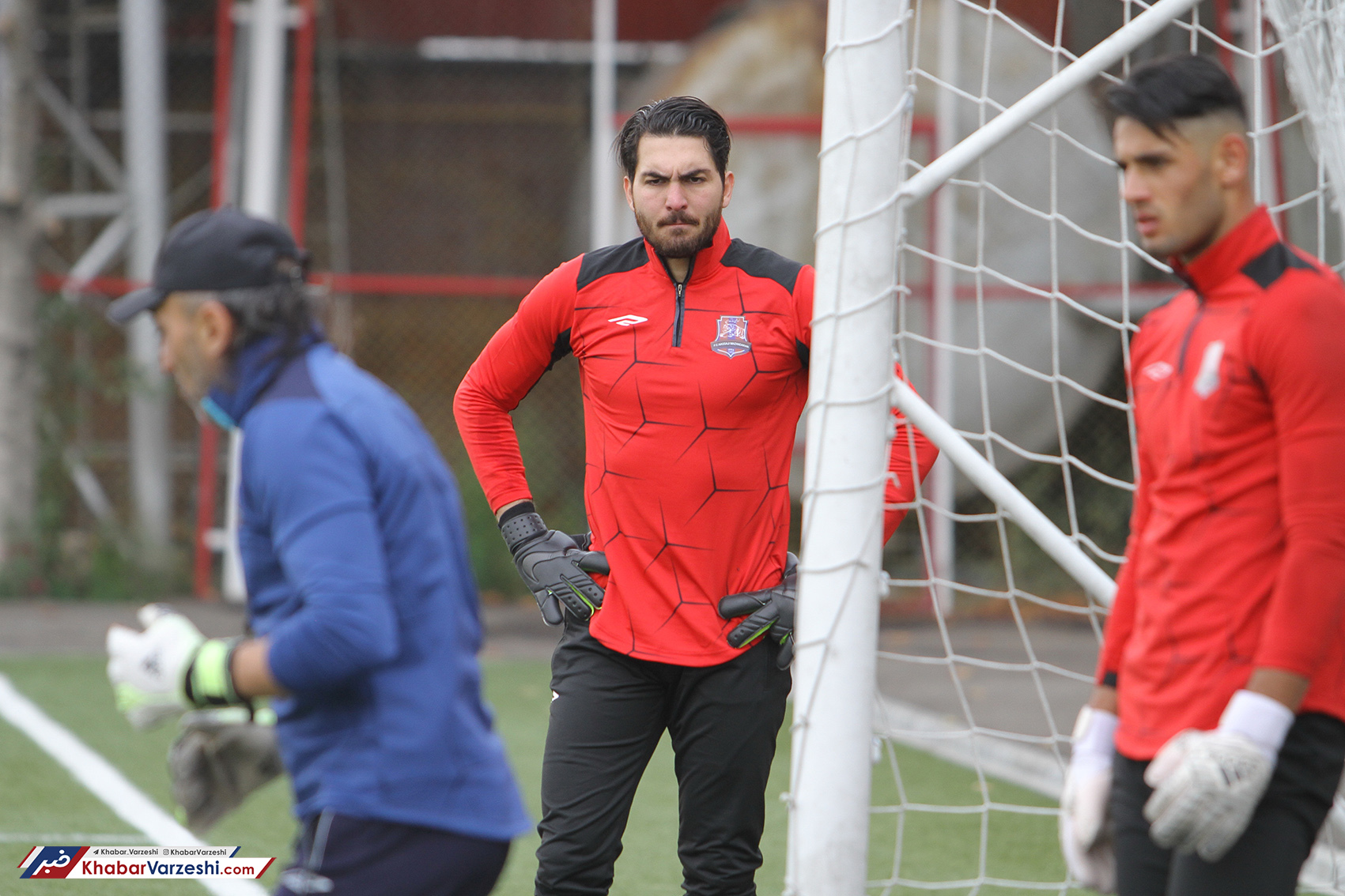 گزارش تصویری| اولین حضور علیرضا حقیقی در تمرینات نساجی