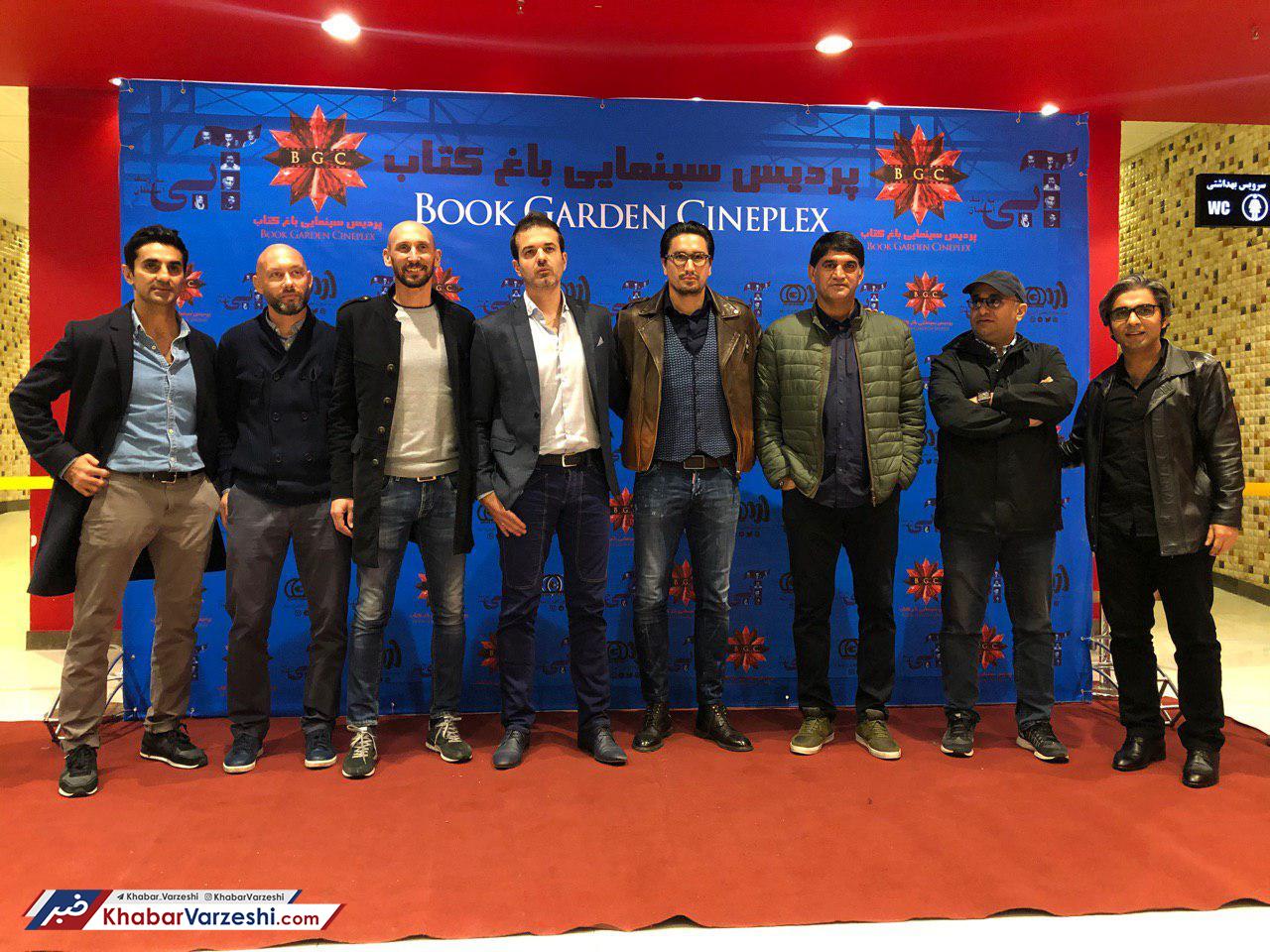 گزارش تصویری| استراماچونی مهمان ویژه اکران فیلم آبی به رنگ آسمان