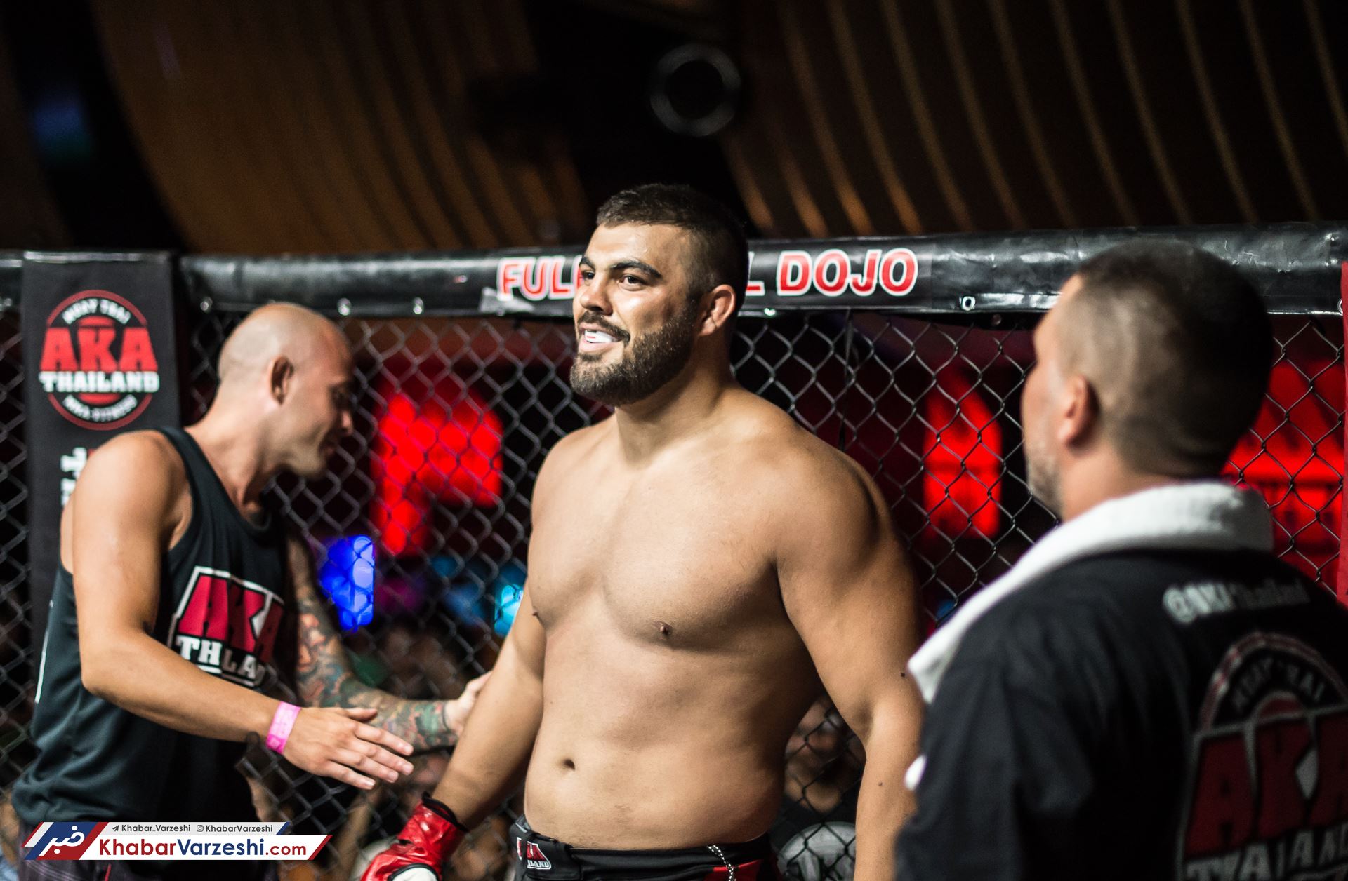 علی‌اکبری: قراردادم میلیون دلاری بود!