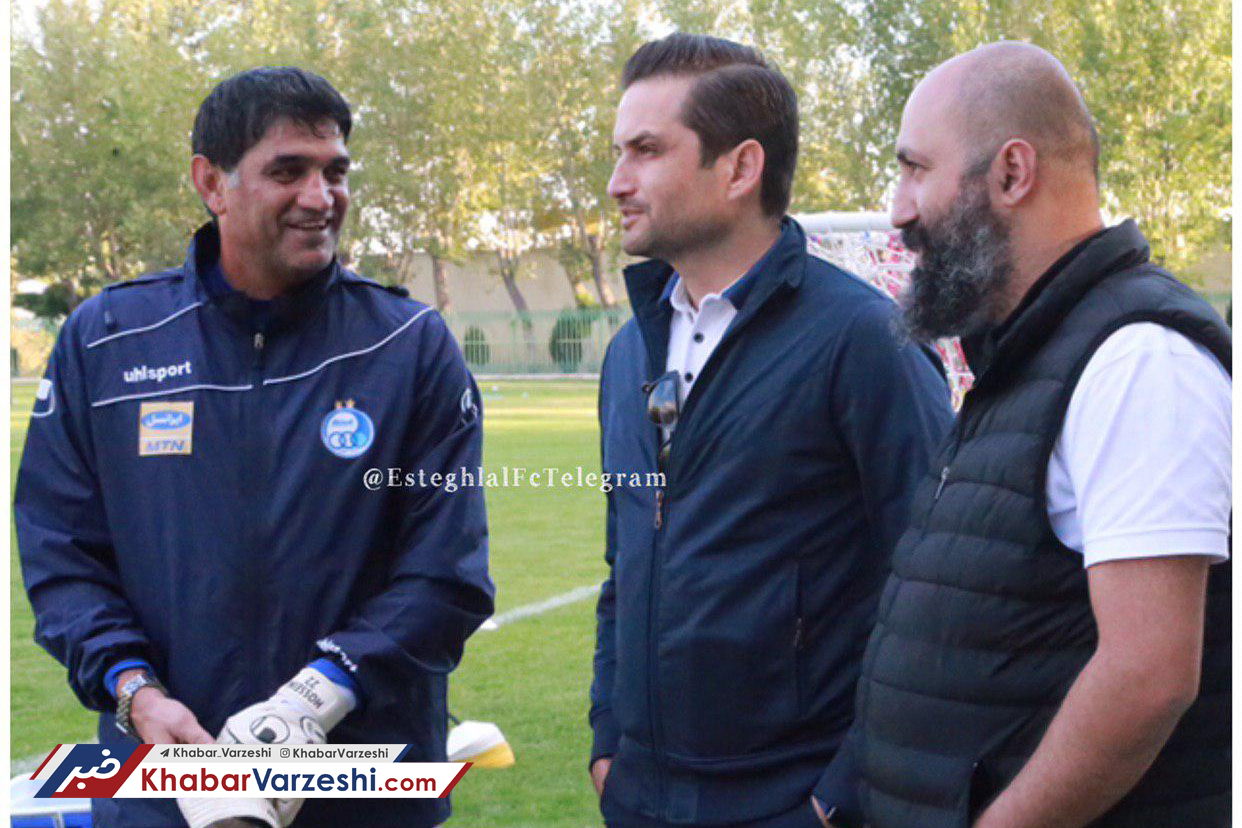 عکس| بازیگر خط قرمز در تمرین استقلال