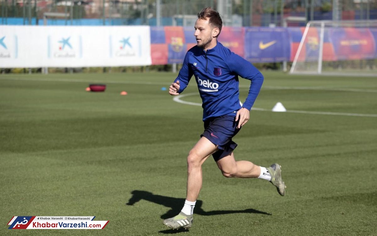 اسطوره کرواسی برای جذب هافبک بارسلونا مذاکره می‌کند