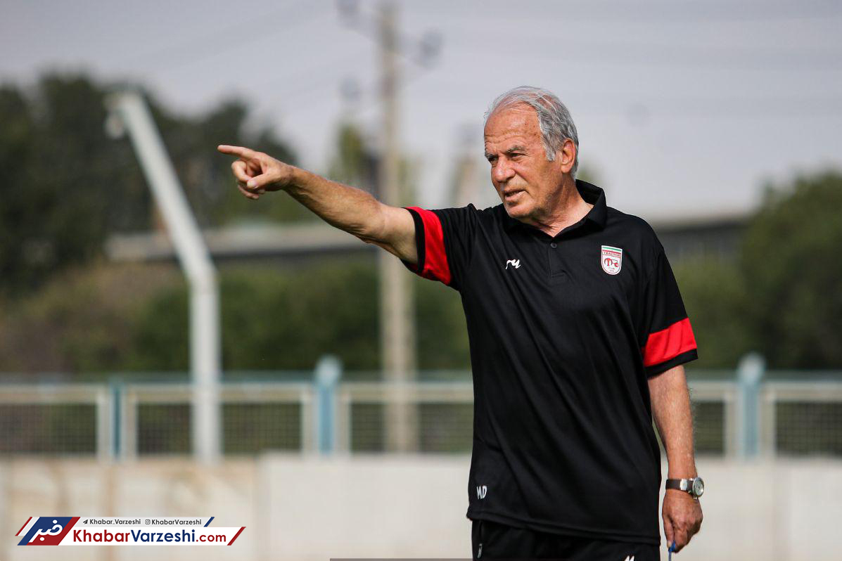 دنیزلی: هواداران تراکتور می‌گویند ۲ قهرمانی آن‌ها را دزدیده‌اند!