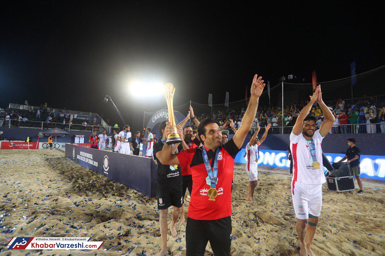 سرمربی تیم ملی فوتبال ساحلی: ایرانی‌ می‌تواند