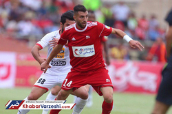 تیموری مطالباتش را به باشگاه نساجی بخشید