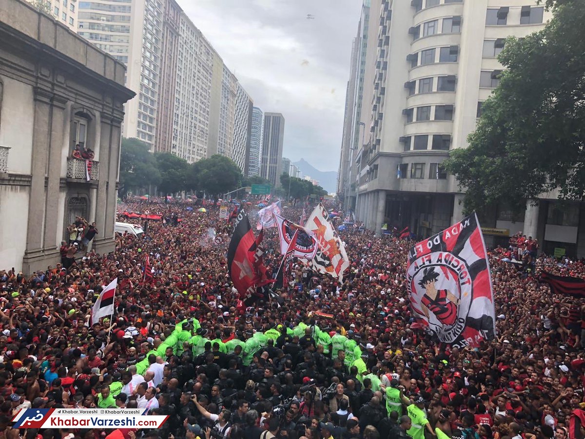 عکس روز| جشن باشکوه یک شهر برای قهرمانی